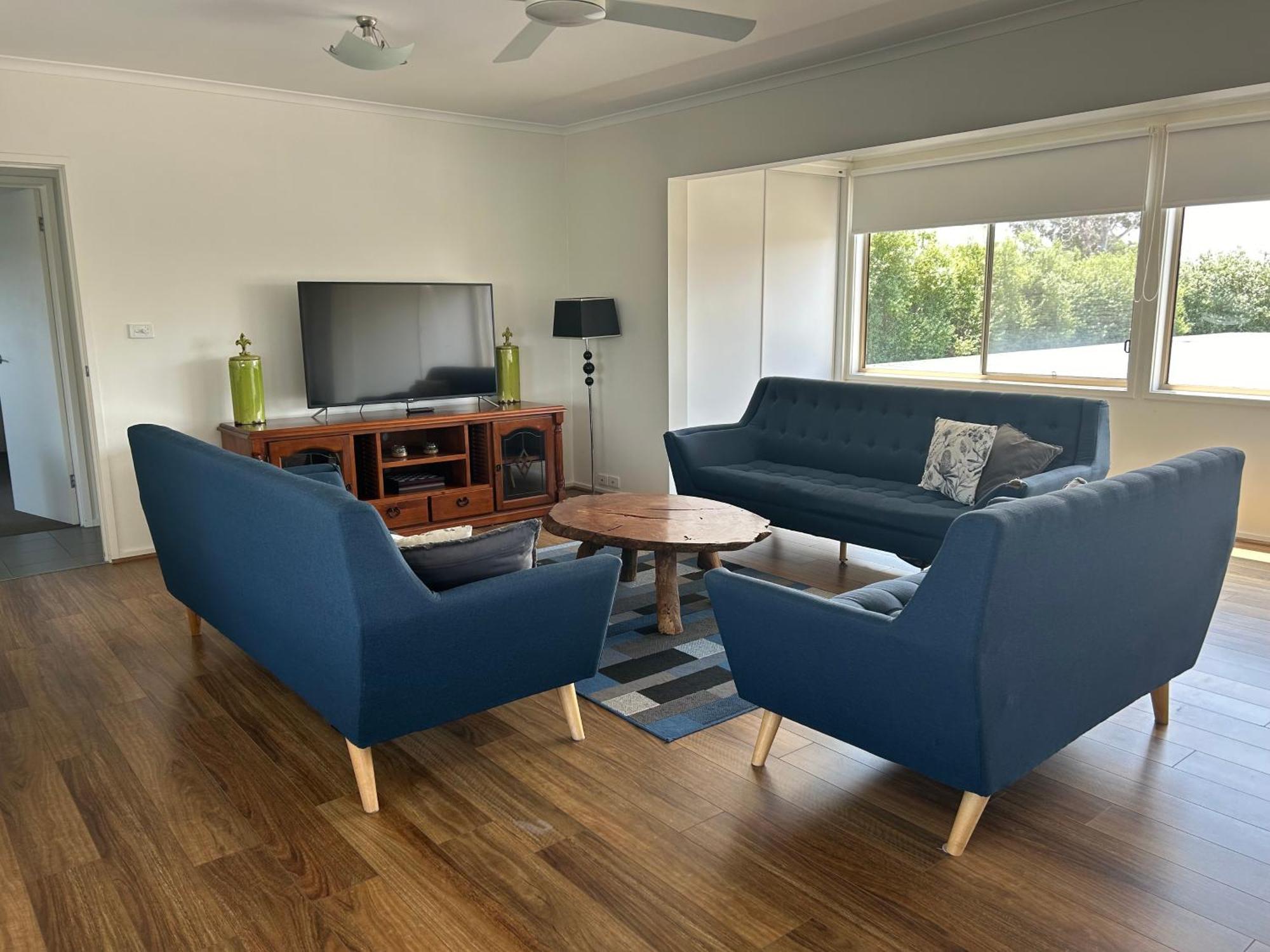 Portarlington Beach Motel Экстерьер фото